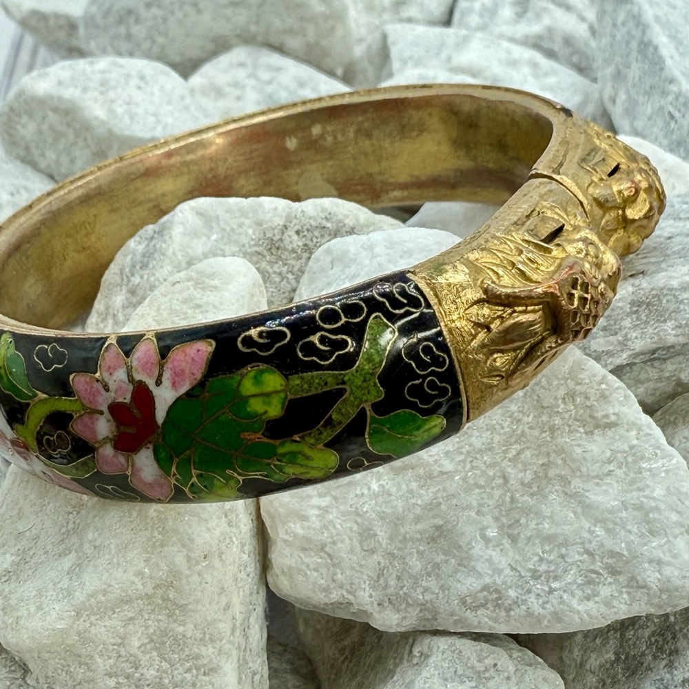 Vintage Cloisonné Twin Dragon Bangle Bracelet Black Enamel Floral 2.5” - Picture 3 of 17